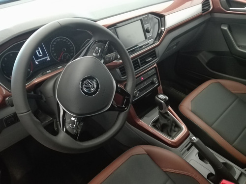 Volkswagen T-cross 1.6 Comfortline Automática Fm