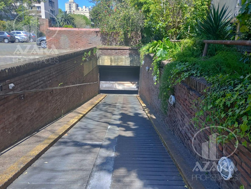 Cochera Amplia Y Comoda En Primer Subsuelo En Bajo De Vicente Lopez En Venta