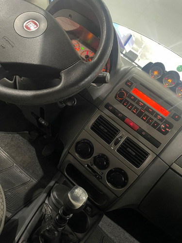 Fiat Palio 1.8 MPI ADVENTURE LOCKER WEEKEND 16V FLEX 4P MANUAL