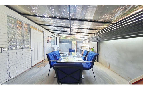 Imagen 11 de 26 de En Venta Amplia Casa En Las Condes