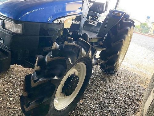 Marca: New Holland Modelo: Tl 75e