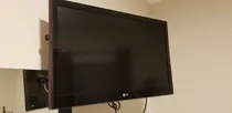 Comprar Tv 32  Lcd LG 32lv5500 Defeito Leia Anúncio