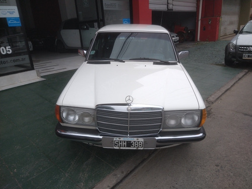 Mercedes-benz 230 1983 2.3 E
