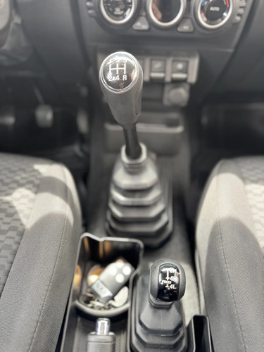 Suzuki Jimny 1.4 Gl 5p