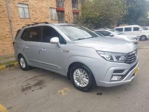 SsangYong Rodius D20DTR