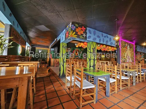 Maria E. Vende Negociable!! Excelente Inversión !!! Negocios De Alimentos Y Bebidas Totalmente Activo Y Operativo, Con Los Equipos Necesarios Para Continuar Facturando!!! En Zona Este, Lara#25-21649*