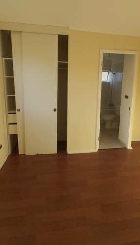 Se Vende Casa 3 Dormitorios Y 3 Baños, Limache