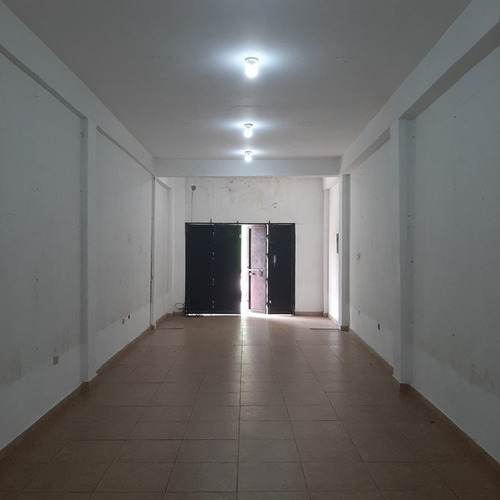 Imagen 4 de 4 de Local Comercial En Alquiler La Candelaria Valencia Carabobo