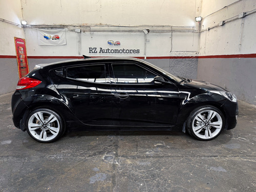 Hyundai Veloster 1.6 130cv At
