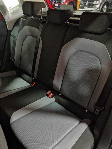 Imagen 9 de 11 de Seat Arona 2021 1.6 Style Tiptronic