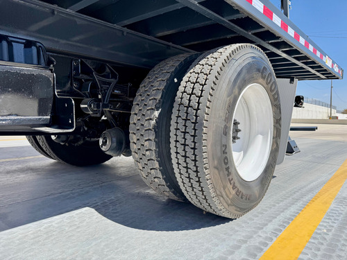 Grua Titan Manitex 1770c Para 17 Ton Sobre Ford F750 2015