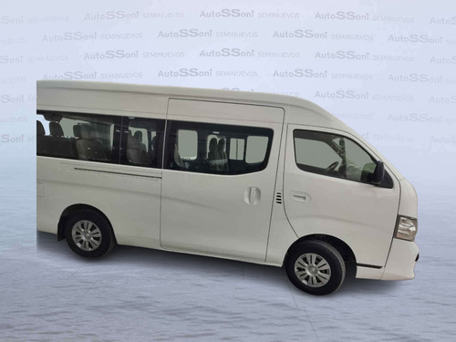 Imagen 5 de 15 de Nissan Urvan 2019 4p Amplia L4/2.5 Man 15/pas P/seg