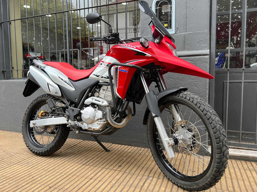 Imagen 2 de 12 de Honda Xre 300 Rally