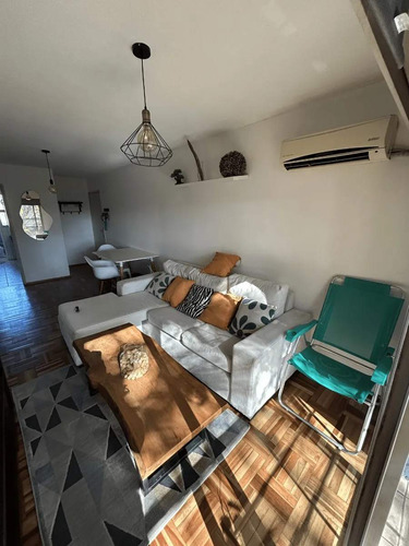 Alquiler Apartamento 2 Dormitorios Pocitos Con Cochera
