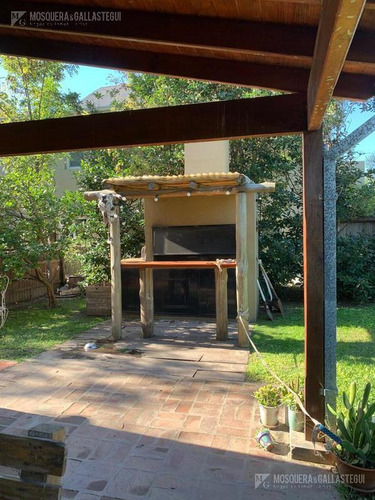Imagen 14 de 27 de Venta / Alquiler - Casa En Talar Del Lago 1