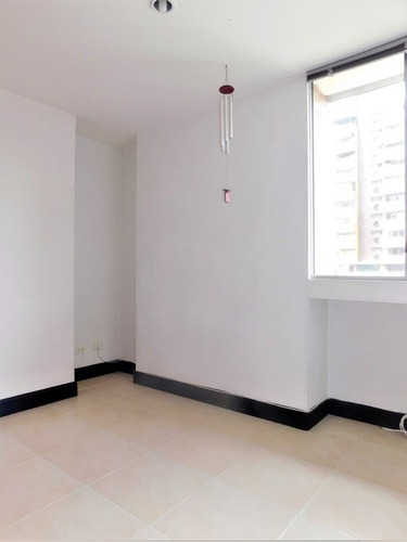 Imagen 7 de 14 de Apartamento En Venta En El Poblado Castropol