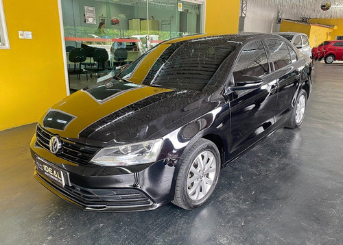 Imagem 18 de 25 de Volkswagen - Jetta 2.0 Trendline Tiptronic Flex Aut. - 2016
