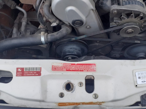 Imagen 9 de 17 de Ford Sierra Guia Sx
