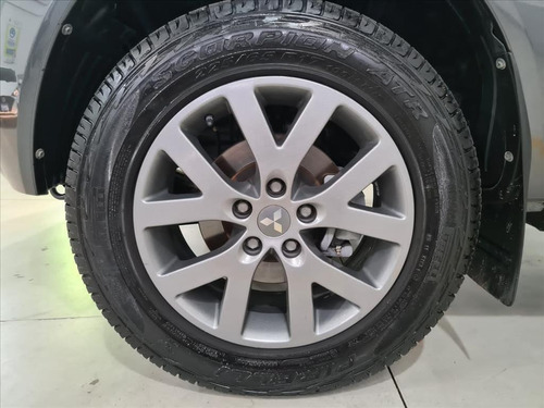 Imagem 14 de 15 de Pajero Tr4 2.0 4x2 16v 140cv Flex 4p Automático
