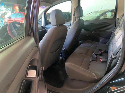 Fiat Idea 1.6 16v Essence Flex 5p