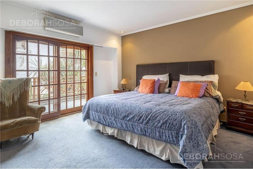 Imagen 7 de 24 de Hermoso Chalet De 6 Amb. En Belgrano
