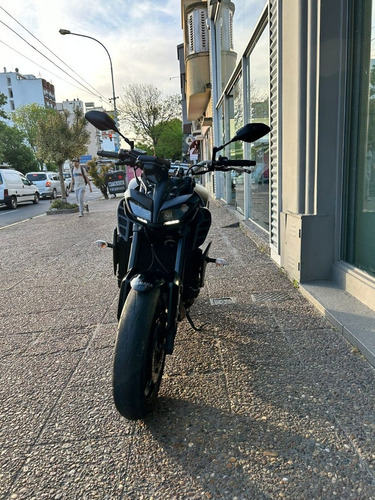 Imagen 2 de 7 de Yamaha Mt 09