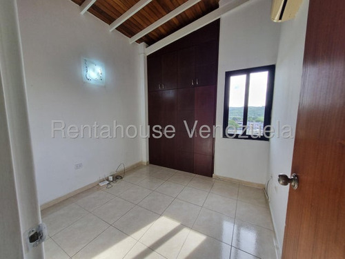 Maribel Morillo Asesor Inmobiliario De Rentahouse Te Ofrece Bello Y Moderno Apartamento De 106m2; Ubicando En Conjunto Con Planta Electrica; Al Este De Barquisimeto Lara