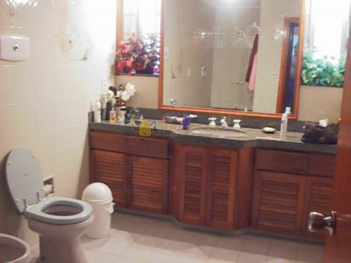 Casa En Solanas De 4 Dormitorios, Piscina Y Muy Cerca De La Playa. Consulte!!!!!!!!!- Ref: 2341