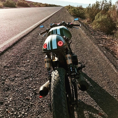 Honda Cb 400 Nhttps://www.youtube.com/watch?v=uvhrlpxfg7w
