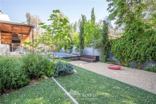 Casa En Condominio No Perimetral - Incluye Gastos Comunes