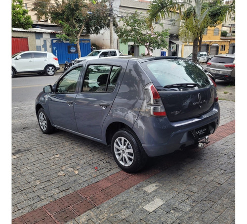 Renault Sandero 1.0 EXPRESSION 16V FLEX 4P MANUAL