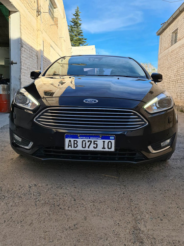 Ford Focus Iii 2.0 Sedan Titanium Mt 2017