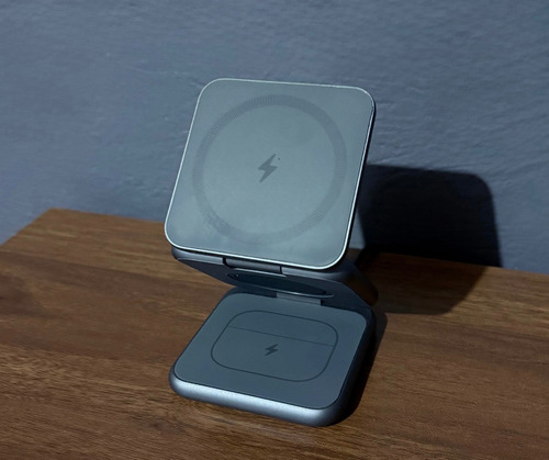 Cargador Kuxiu 3 En 1 Iphone, Watch, Airpods Gris Oscuro (Usado)