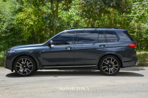 BMW X7 3.0 Xdrive 40i Pure Excelence
