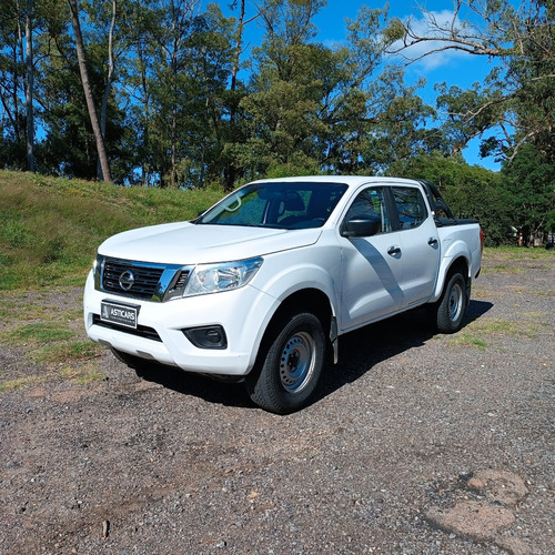 Nissan NP300 Frontier 2.5 Se Doble Cabina