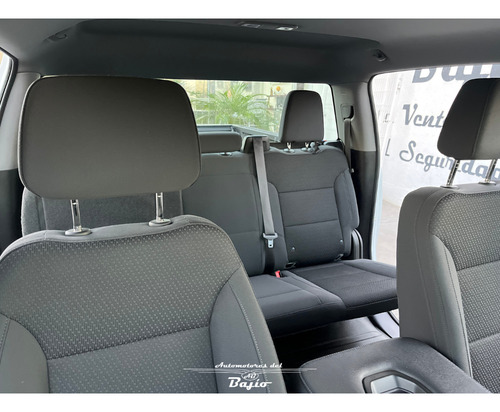 Chevrolet Silverado 5.4 2500 Doble Cabina Ls 4x2 At