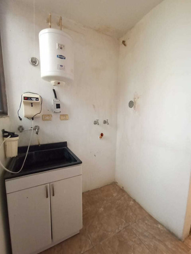 Apartamento En Conjunto Residencial La Ponderosa, Los Teques