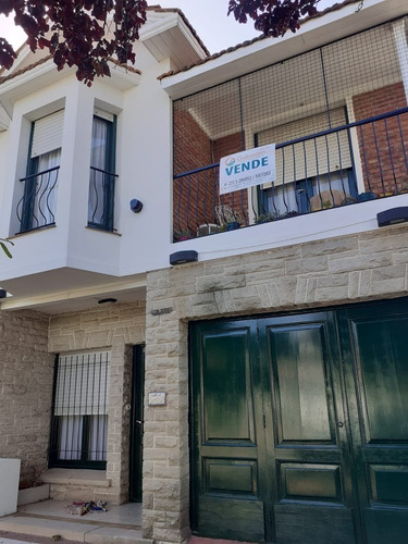 Chalet Ph Al Frente, 5 Ambientes En Zona 1, T/ Los Servicios