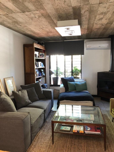Venta Ph Independiente 2 Dormitorios Estar Y Azotea Transitable En Barrio Sur