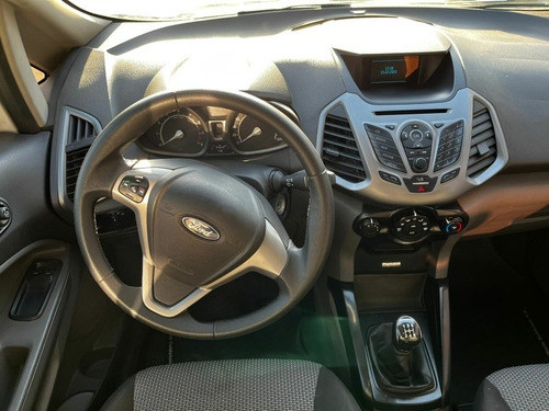 Imagen 4 de 6 de Ford Ecosport 2014 1.6 S 110cv 4x2