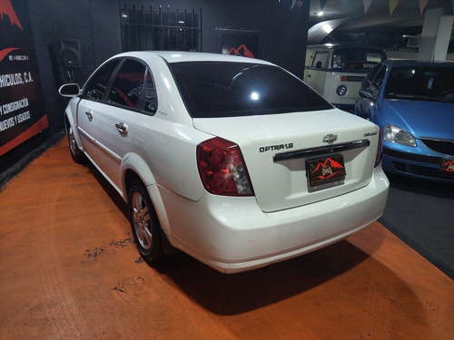 Imagen 6 de 13 de Chevrolet Optra