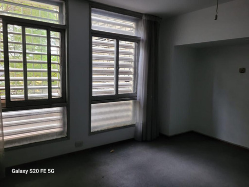 Oficina Alquiler 110 M2 Con Privados Armados Centro