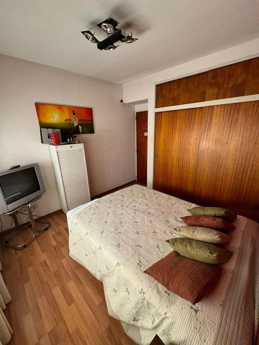 Ph En Venta - 4 Dormitorios 3 Baños - Cochera - 170mts2 - Villa Sarmiento