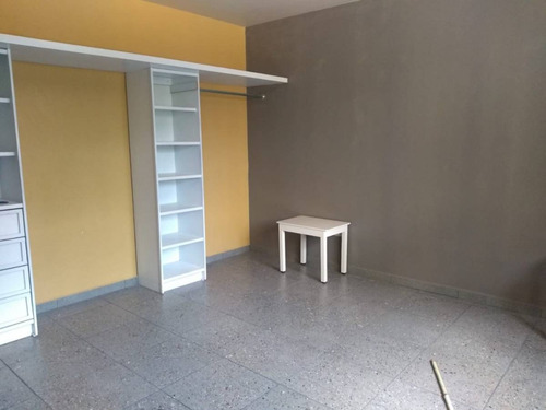 Imagen 6 de 6 de Moderno Departamento Semi Amueblado Con Espacios Amplios Y Excelente Ubicación