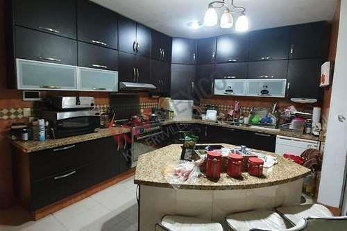 Imagen 14 de 25 de Casa Amueblada En Venta En El Vecindario Colinas De San Miguel
