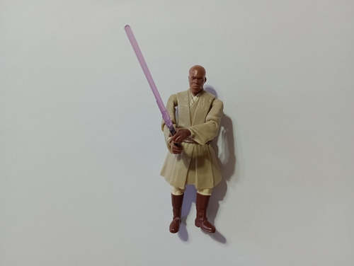 Mace Windu Figura Star Wars Maestro Jedi Sable Morado 2004