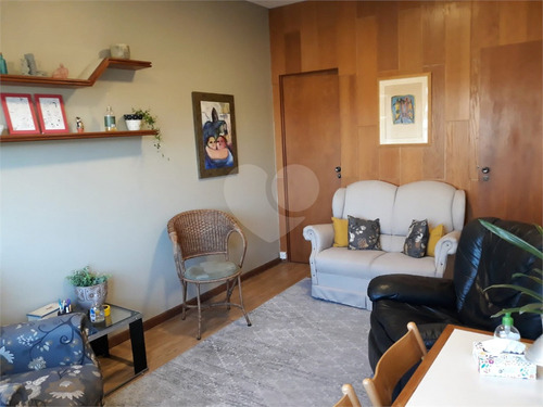 Imagem 4 de 15 de Vende/aluga Sala Comercial No Bairro Petrópolis. - Reo600615