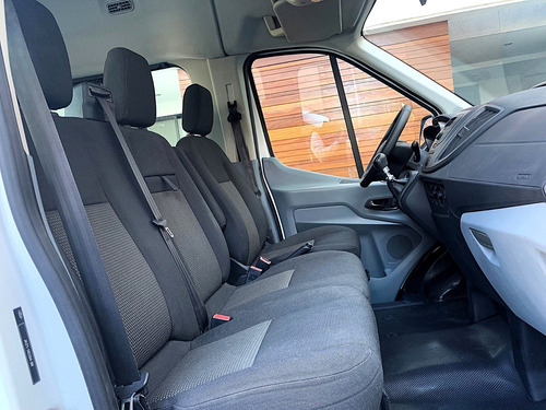 Ford Transit 2.2 Pasajeros Larga Techo Alto Custom Mt