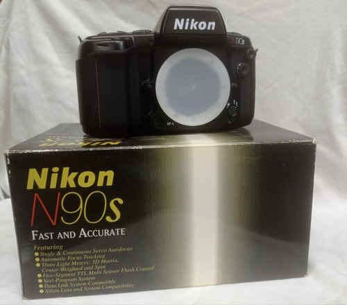 Imagen 1 de 1 de Cámara Nikon N90  