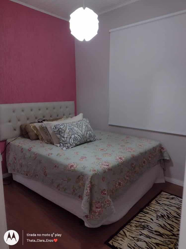 Casa Térrea Reformada Com Closet, Suite, Dois Dormitórios